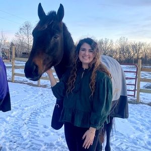 Meet your Posher, Marissa